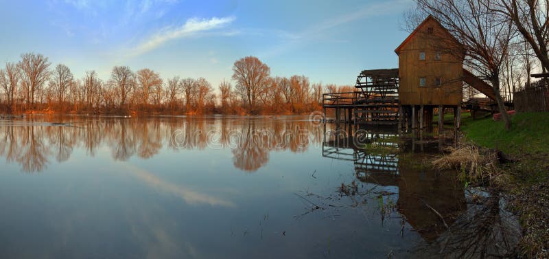 Vodný mlyn - panoráma