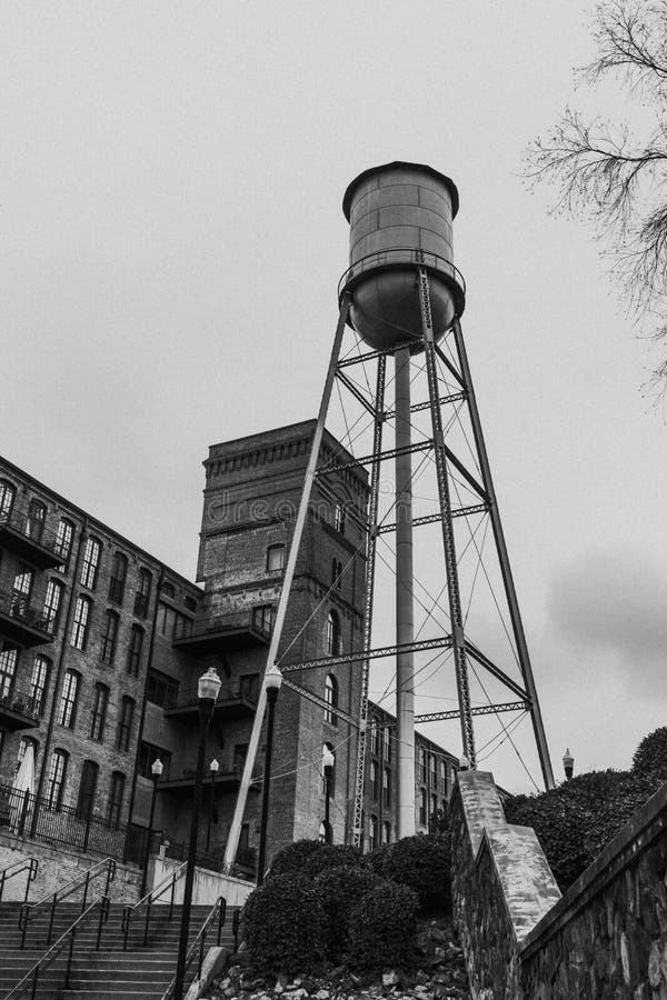 Watertoren in Columbus Georgia royalty-vrije stock foto Watertoren in Columbus Georgia royalty-vrije stock foto