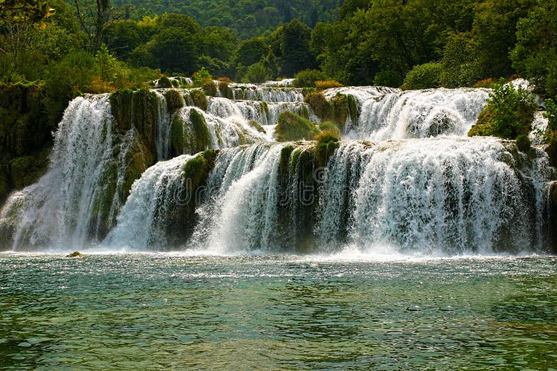Waterval in nationaal park Krka - Kroatië. royalty-vrije stock fotografie Waterval in nationaal park Krka - Kroatië. royalty-vrije stock fotografie