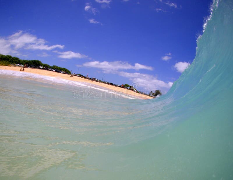Wave of Blue Water Moves Towards the Beach royalty free stock photos Wave of Blue Water Moves Towards the Beach royalty free stock photos