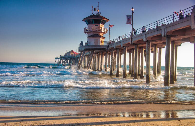 Crashing Waves At Huntington Beach Stock Image - Image of shoreline ...