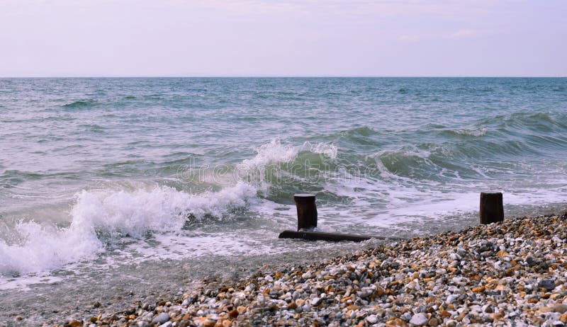 ocean waves crashing on beach ocean waves crashing on beach