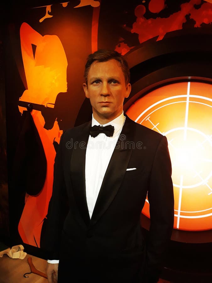 Daniel Craig As Agent 007 James Bond Wax Statue Stock Photos - Free ...