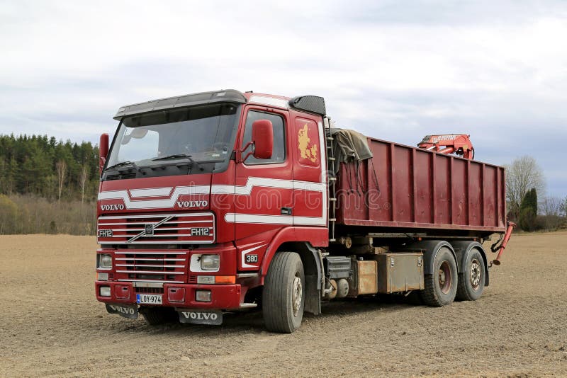 Volvo FH12 fotografia editorial. Obraz złożonej z fh12