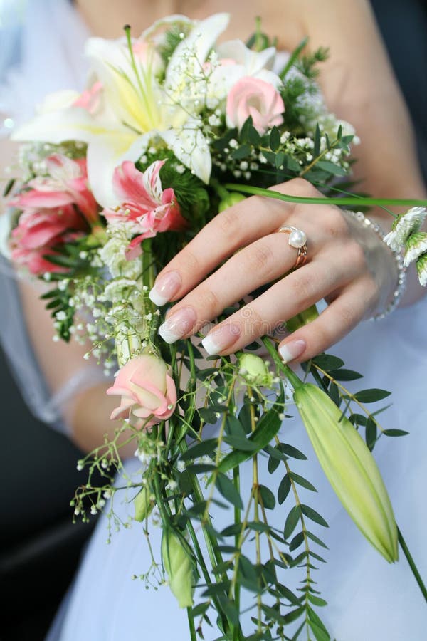Wedding bunch of flowers stock image. Image of close, petal 2825173