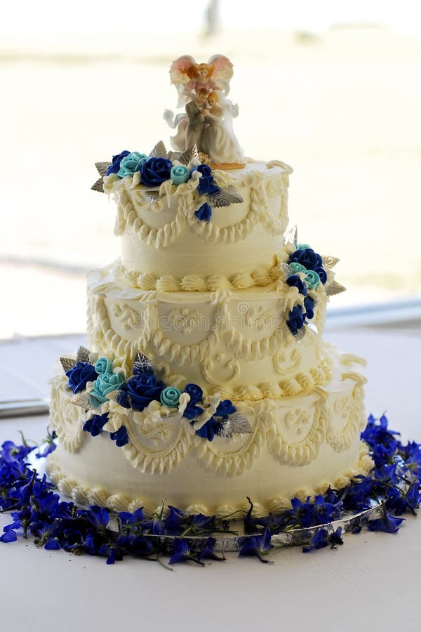 Wedding cake stock photo. Image of reception, floristry 1026896