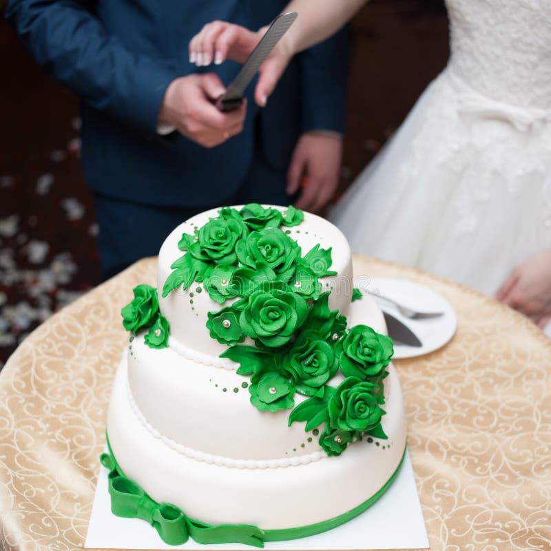 1,871 Big Wedding Cake Stock Photos Free & RoyaltyFree Stock Photos