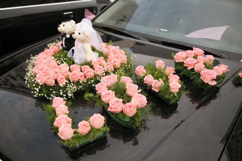 Wedding car decorated with the rose royalty free stock images