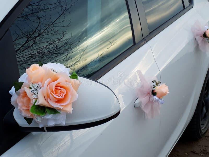 374 Wedding Car Decoration Stock Photos, High-Res Pictures, and