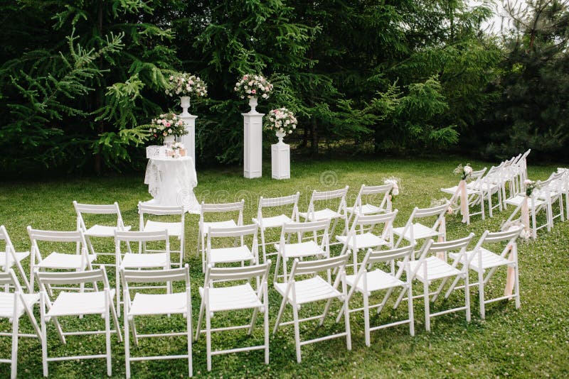 Wedding ceremony area stock image. Image of green, bride - 140933029