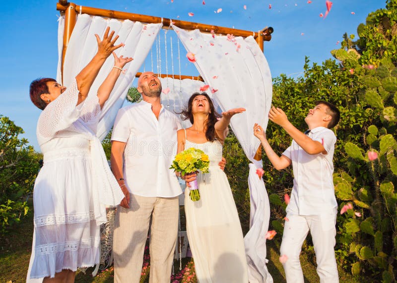 Wedding ceremony of mature couple and their family royalty free stock photos Wedding ceremony of mature couple and their family royalty free stock photos