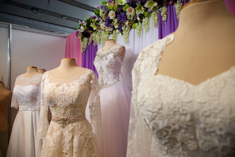 Great Wedding Dresses For Dummies of all time Learn more here 