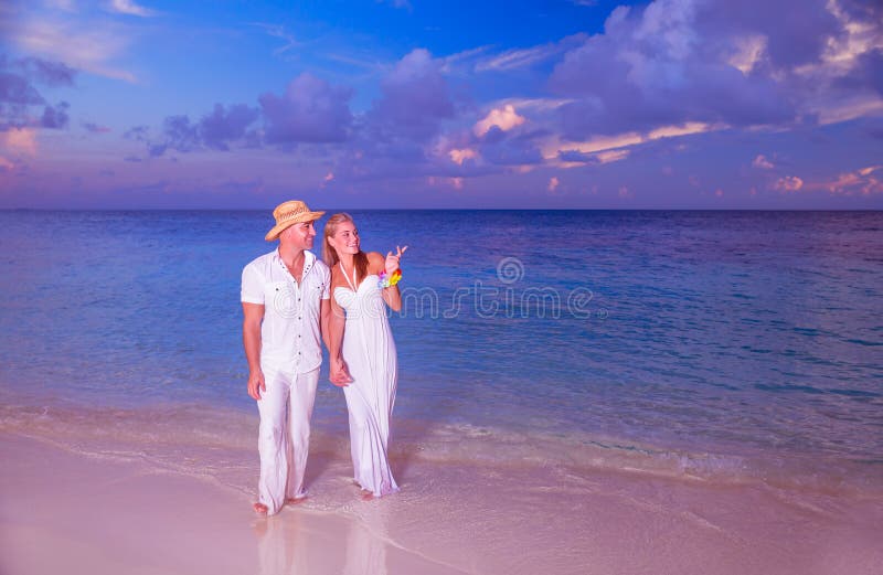 Wedding na praia imagem de stock royalty free Wedding na praia imagem de stock royalty free