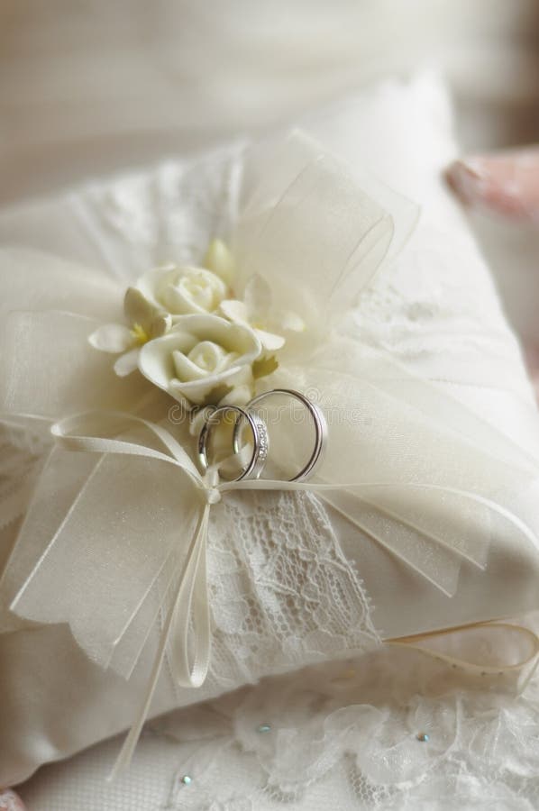 Wedding ring stock photo. Image of rose, flowers, roses - 7361592