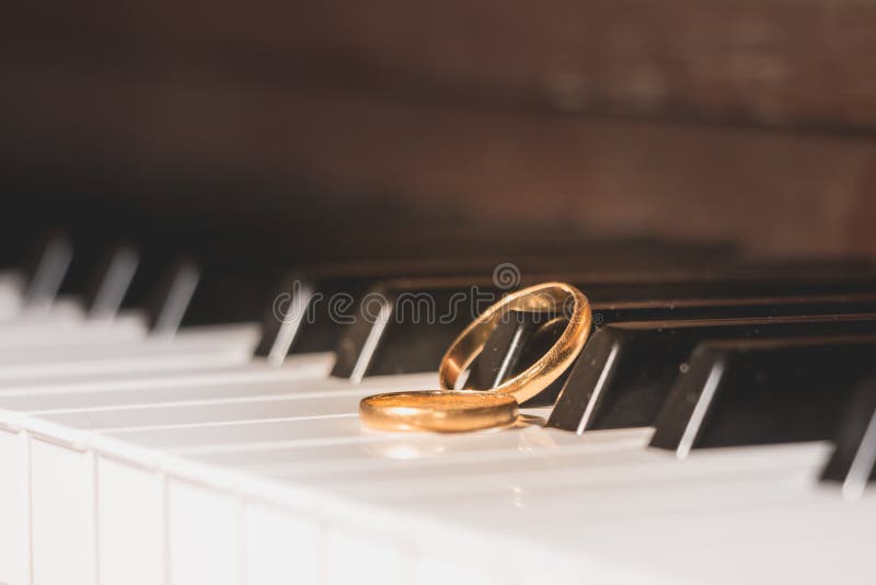 393 Rings Piano Stock Photos Free & RoyaltyFree Stock Photos from