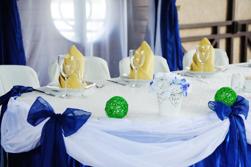 Wedding Table Decoration in Blue . Wedding Stock Image - Image of
