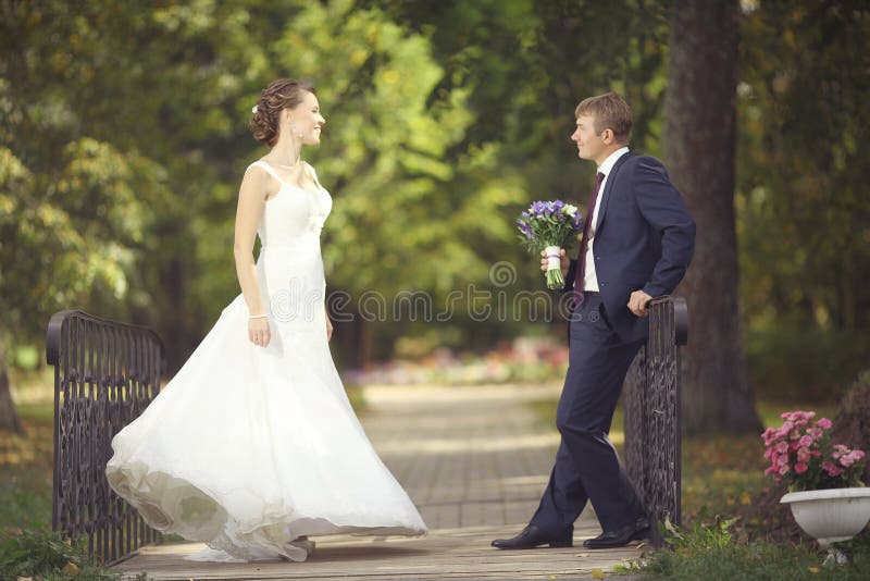 Wedding Tanz die Braut und der Bräutigam stockfotos Wedding Tanz die Braut und der Bräutigam stockfotos