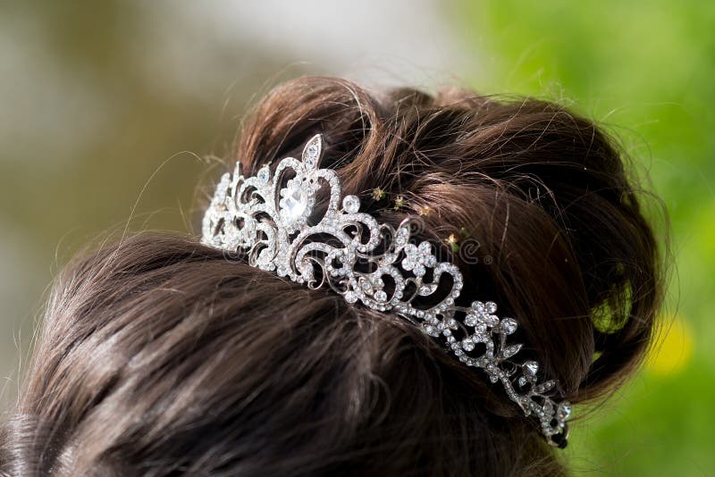 Wedding tiara, diadem. Decorated crystals. Glamour royalty free stock photos Wedding tiara, diadem. Decorated crystals. Glamour royalty free stock photos