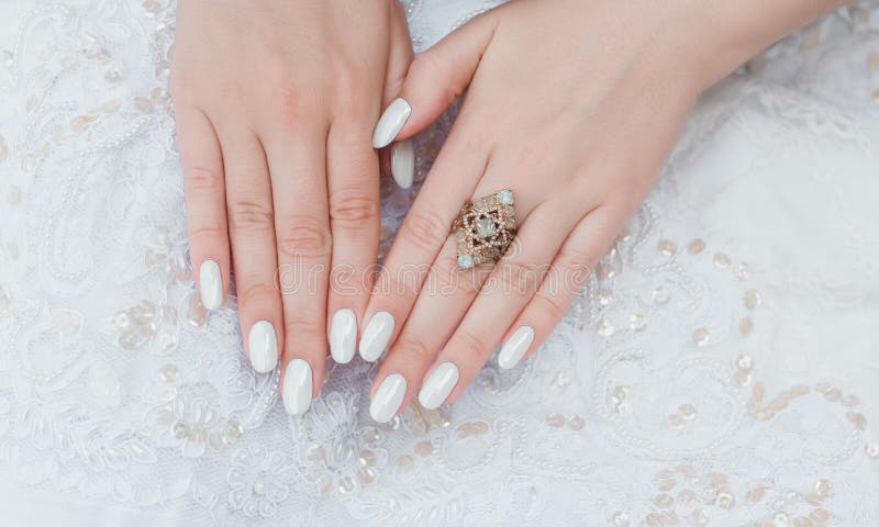 40 Best Wedding Nails 2022 : Caviar Beads + Pearls