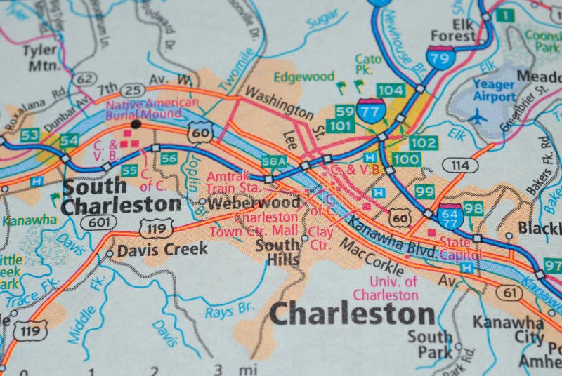 Wegen op de kaart rond de stad van Charleston, de V.S., maart 2018 stock foto Wegen op de kaart rond de stad van Charleston, de V.S., maart 2018 stock foto