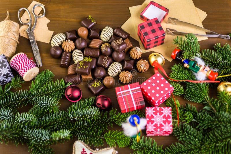 Weihnachtspakete - cadeau de Noël photographie stock libre de droits