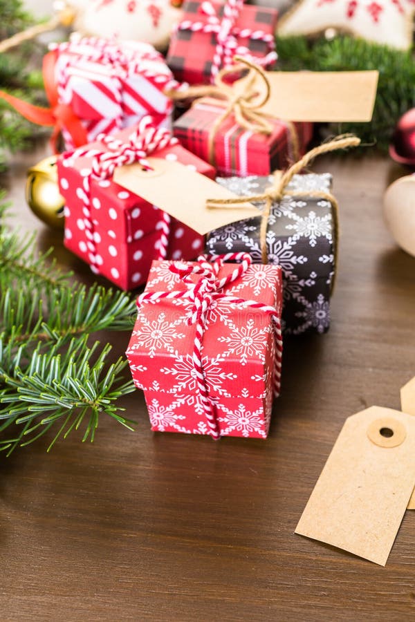 Weihnachtspakete - cadeau de Noël image stock