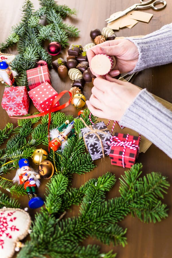 Weihnachtspakete - cadeau de Noël image stock