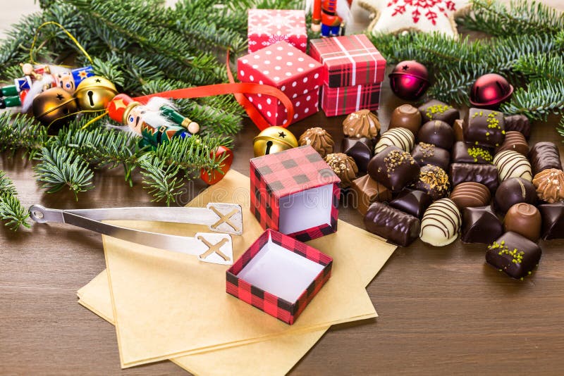 Weihnachtspakete - cadeau de Noël images stock