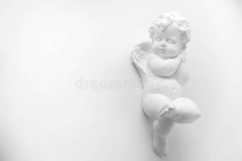 Weinig Slaapengel op witte zwart-witte achtergrond, royalty-vrije stock afbeelding Weinig Slaapengel op witte zwart-witte achtergrond, royalty-vrije stock afbeelding