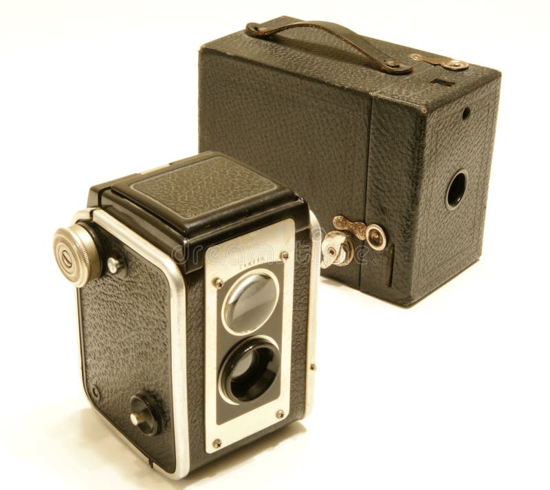 Picture of antique cameras; Kodak Duaflex 2, No 2 cartridge hawk-eye model c. Picture of antique cameras; Kodak Duaflex 2, No 2 cartridge hawk-eye model c.