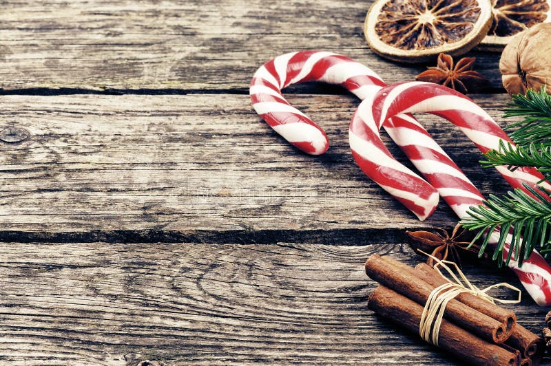 Weinlese-Weihnachtsdekorationen lizenzfreies stockbild Weinlese-Weihnachtsdekorationen lizenzfreies stockbild