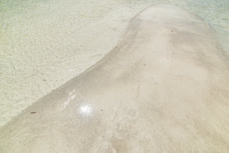 Weißer Sand in Strand Lu Impostu stockbilder Weißer Sand in Strand Lu Impostu stockbilder