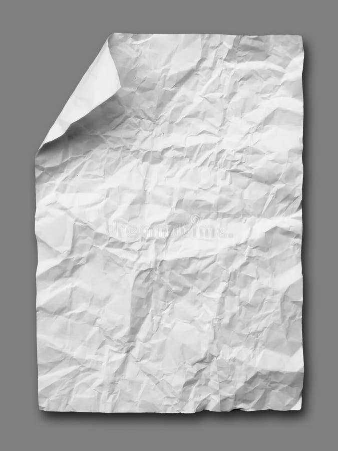 Weißes zerknittertes Papier auf Grau stockbild
