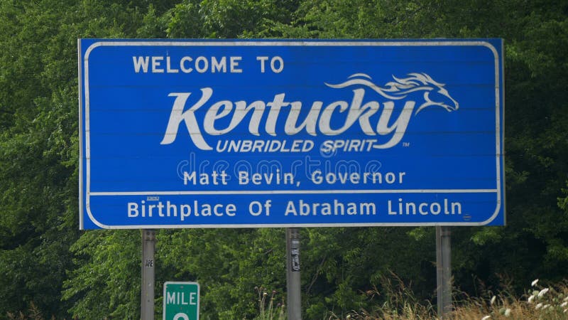 Louisville Road Sign On A Blue Sky Background Stock Photo, Picture and  Royalty Free Image. Image 55182119.