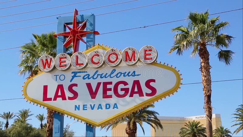 Welcome to Las Vegas sign on a bright sunny day