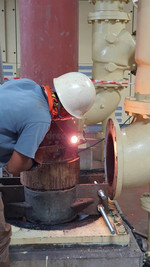 Welding Big Pipe. Pipeline Welding Stock Image Image of pattern