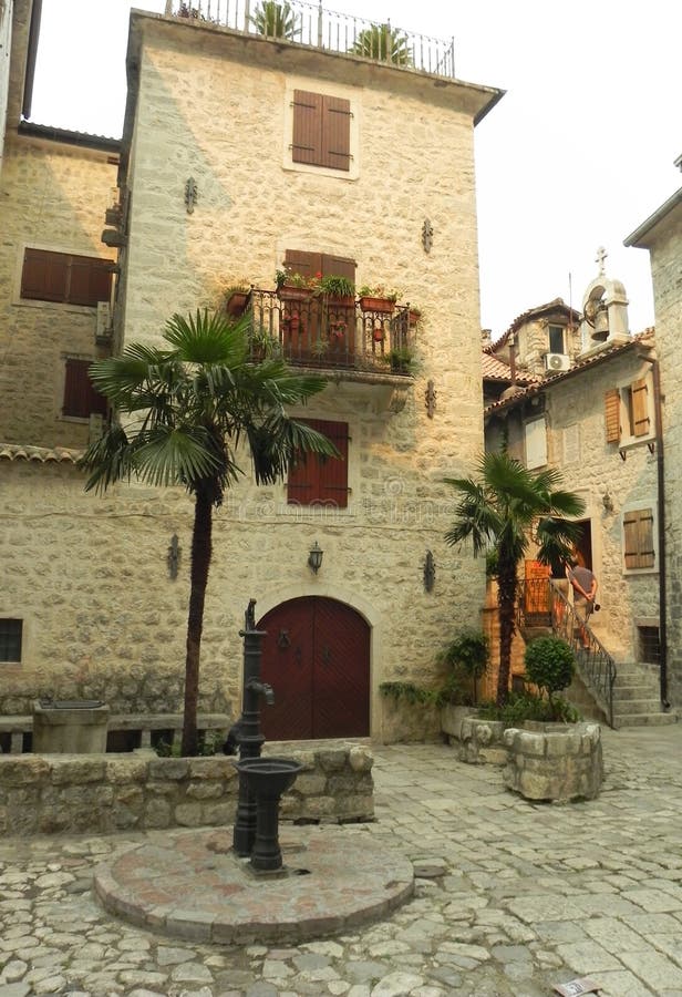 Well in patio of old town stock image. Image of balcony 41218359