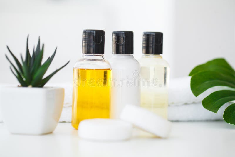 Wellnessprodukter och skönhetsmedel Växt- och mineralisk skincare Ja royaltyfri fotografi Wellnessprodukter och skönhetsmedel Växt- och mineralisk skincare Ja royaltyfri fotografi
