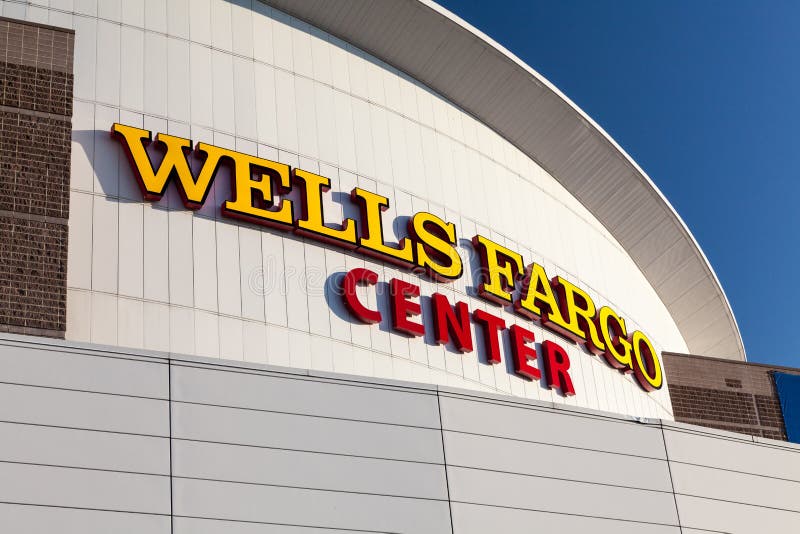 Wells Fargo Center Stock Photo - Download Image Now - Philadelphia