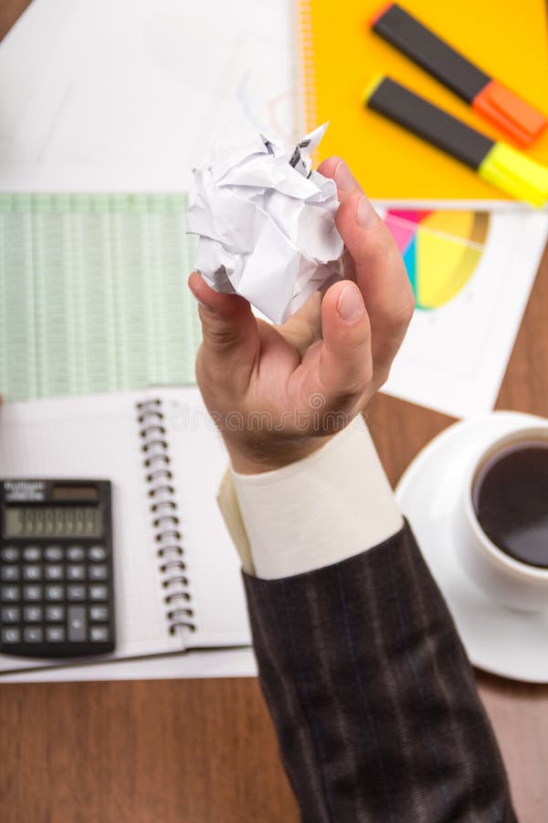 Werktijd, bureaulijst en documenten, koffie royalty-vrije stock foto's