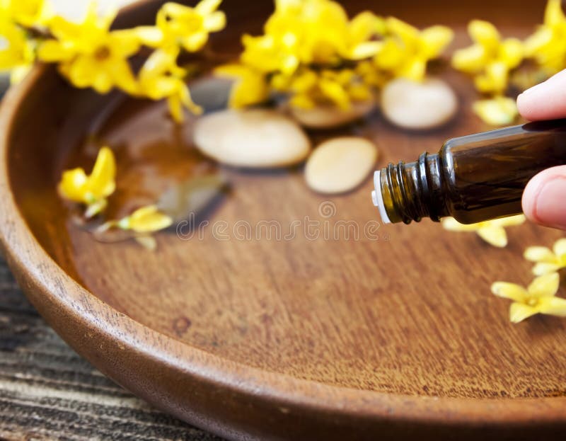 Wesentliches Oil.Aromatherapy-Blumen-Wesentliches