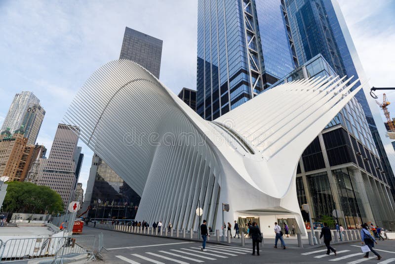 Westfield-World Trade Center-Mall im Lower Manhattan lizenzfreies stockbild Westfield-World Trade Center-Mall im Lower Manhattan lizenzfreies stockbild