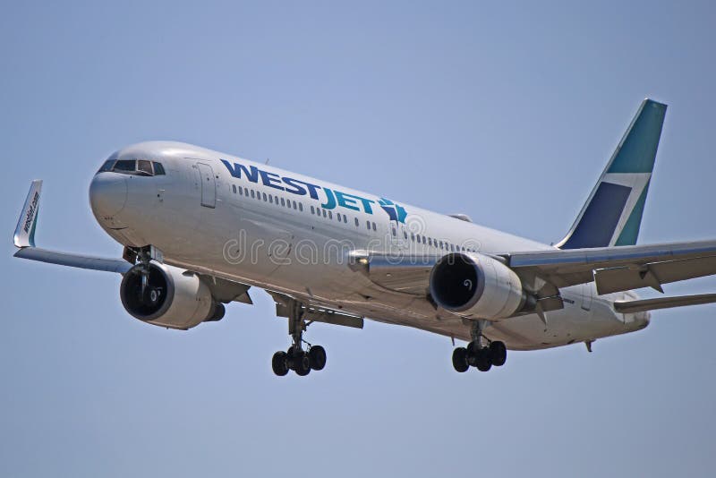 654 Westjet Stock Photos, High-Res Pictures, and Images - Getty Images