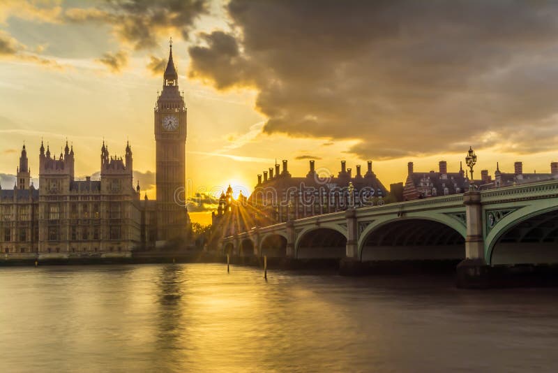 Westminster Bridge and Big Ben at sunset