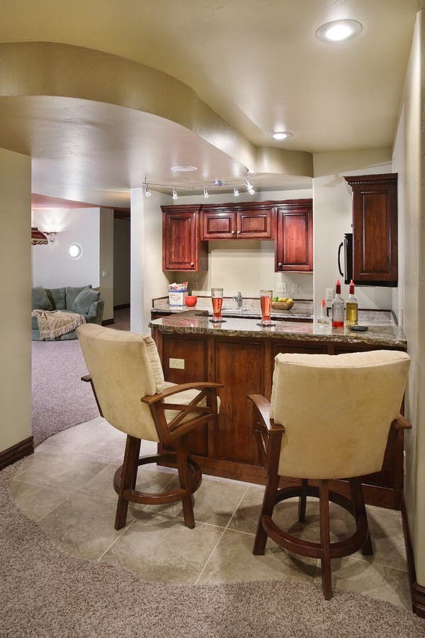 A wet bar in an upscale residential property