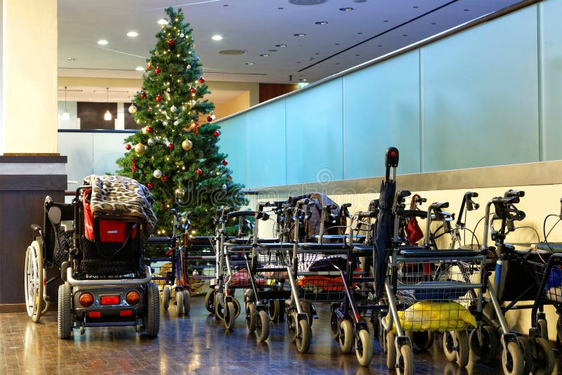 Wheelchair for a Xmas tree