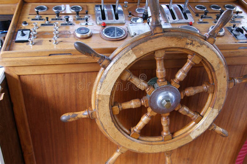 Wheelhouse (flying bridge, Bridge of a ship)