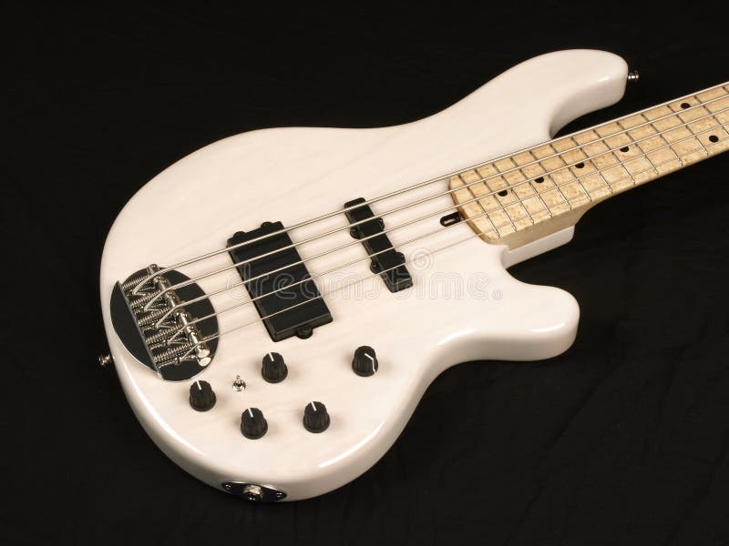 White Bass Guitar body 2