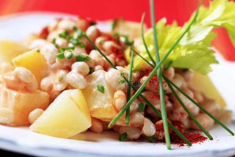 White bean salad