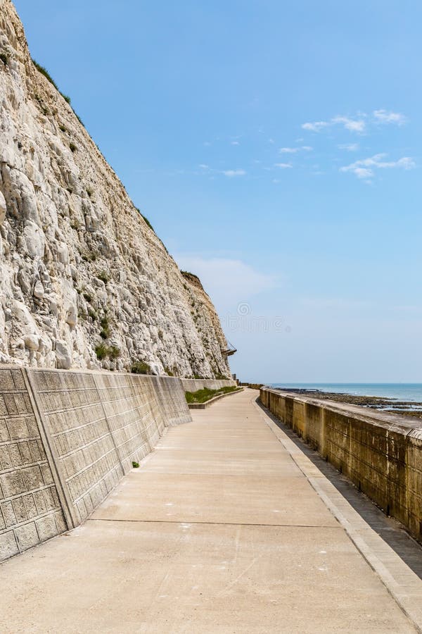Brighton`s Undercliff Path stock photo. Image of geography 121107440